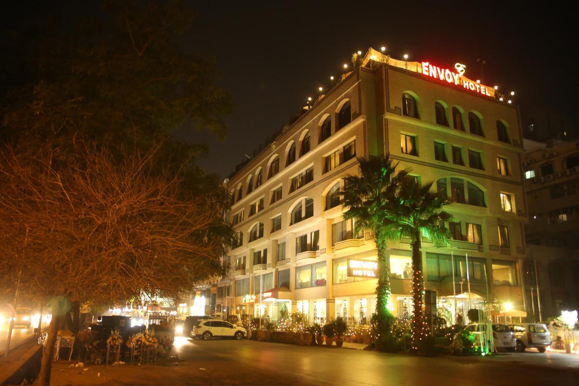 Envoy Continental Hotel 이슬라마바드 외부 사진