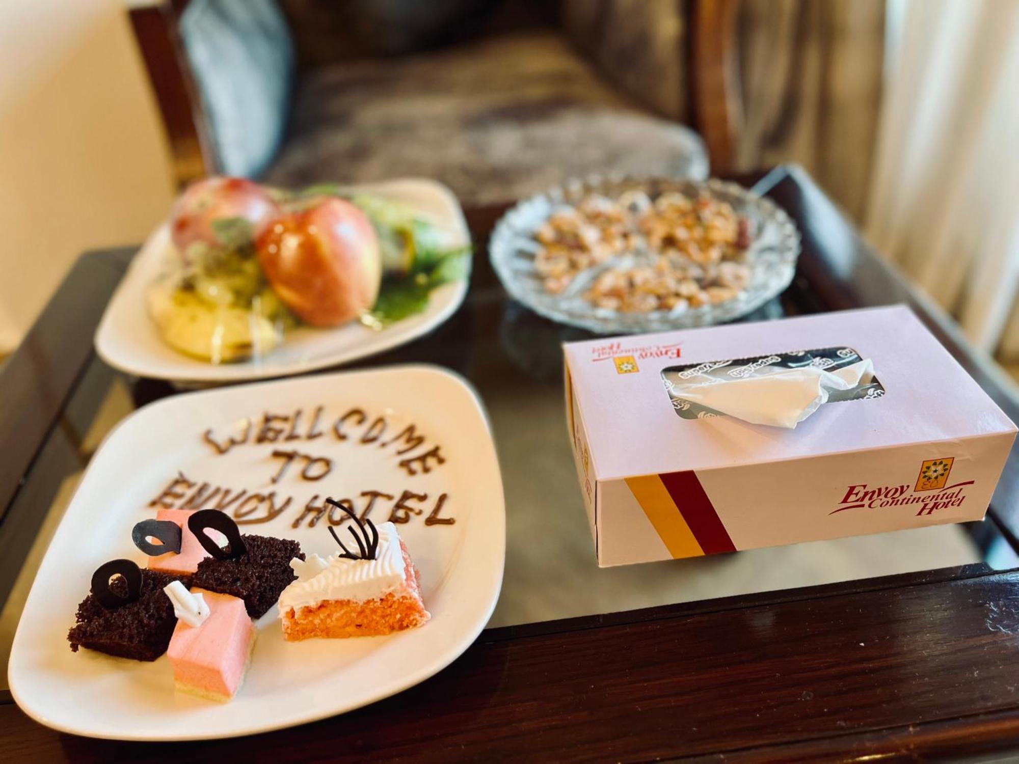Envoy Continental Hotel 이슬라마바드 외부 사진