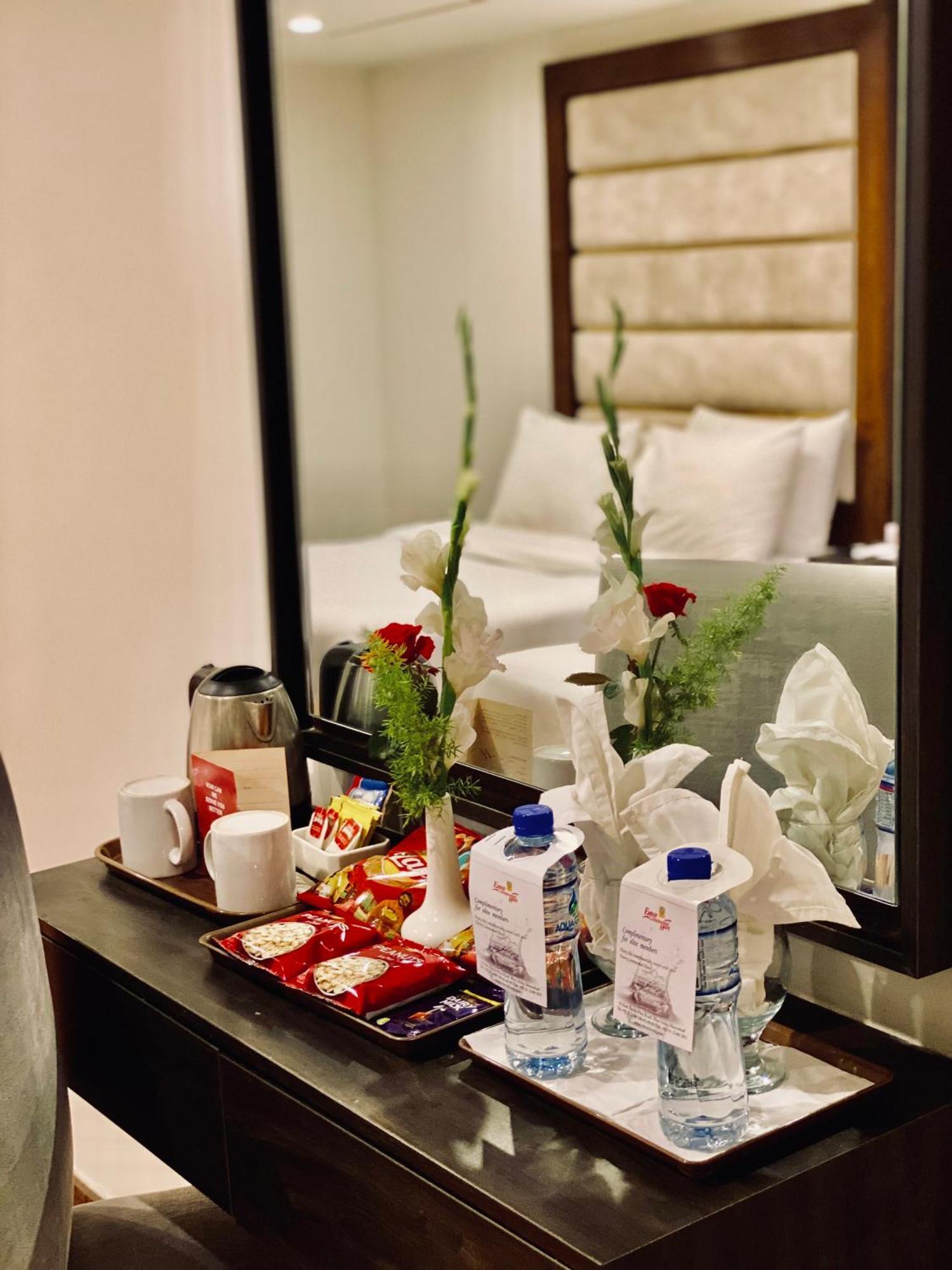 Envoy Continental Hotel 이슬라마바드 외부 사진